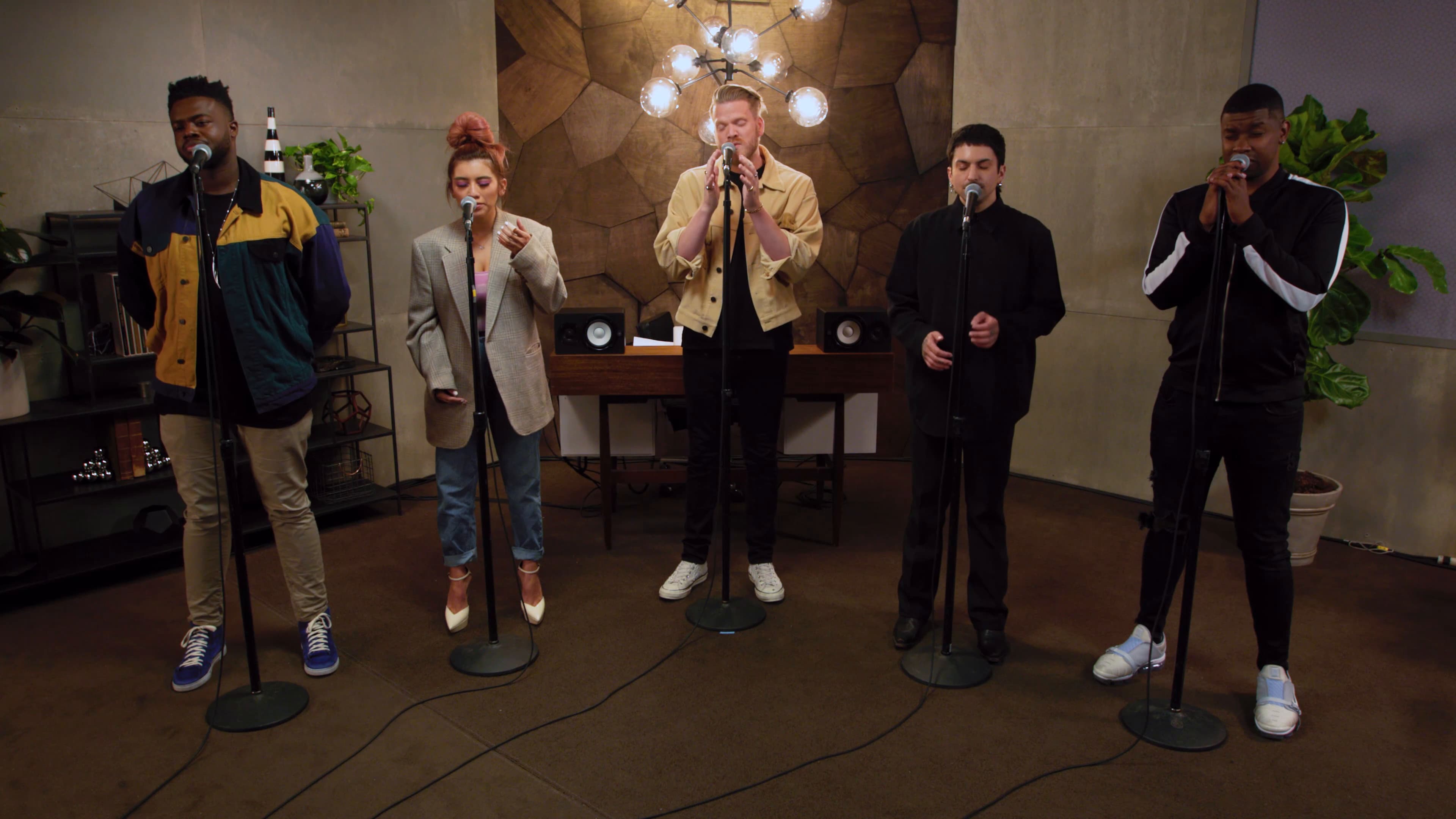 Master The Art of A Cappella Arranging & Singing Harmony